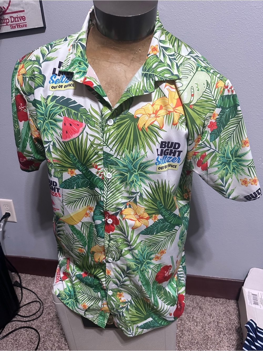 Bud Light Seltzer Out Of Office Mens XL Fruit Hawaiian Shirt